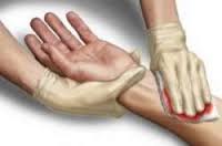 پاورپوینت-اقدامات-و-مراقبتها-در-خونریزی-داخلی-و-خارجی